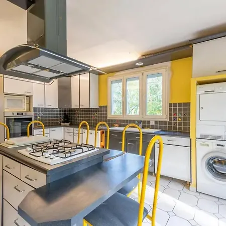 Maison Chaleureuse A Saints Avec Jardin Et Terrasse *