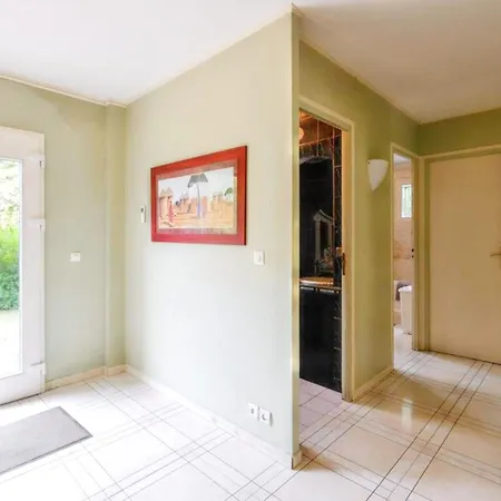 Maison Chaleureuse à Saints Avec Jardin Et Terrasse Casa vacanze *