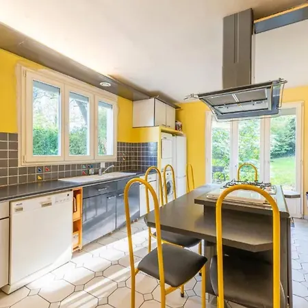 Hébergement de vacances Maison De 3 Avec Jardin Amenage Et Wifi A Saints