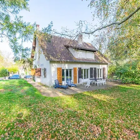 Maison Chaleureuse à Saints Avec Jardin Et Terrasse Casa vacanze *
